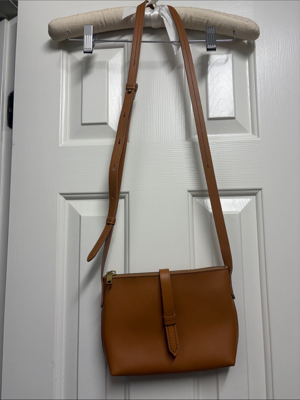 J Crew Classic Tan Crossbody Bag - Minimal Leather Shoulder Purse